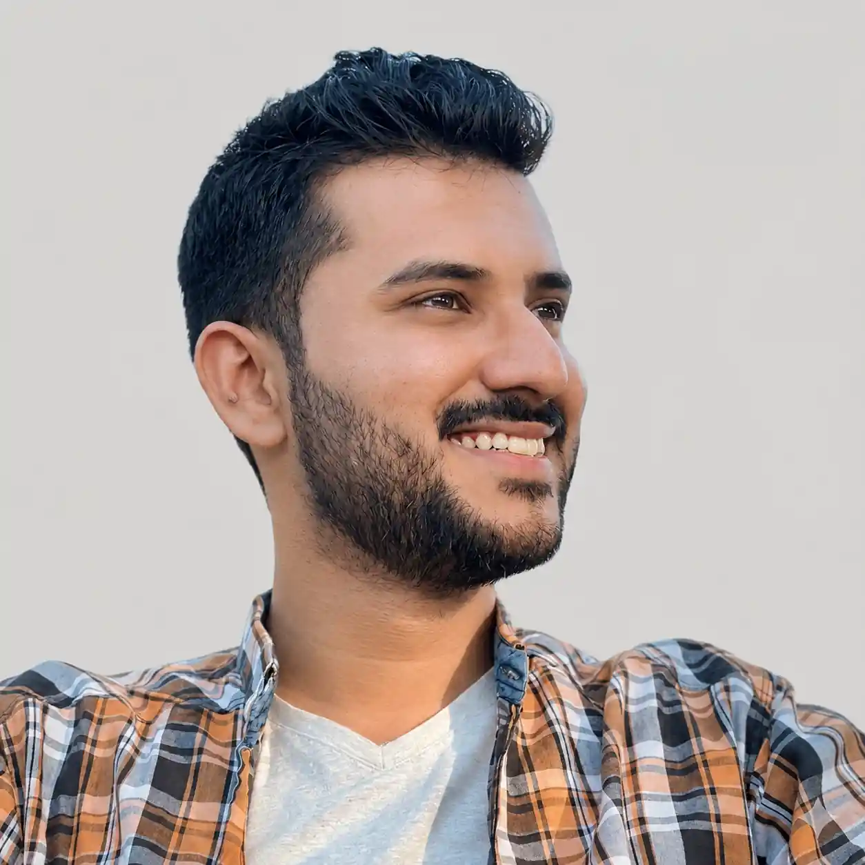 Imad Ur Rehman, founder of 100Calc and calculator system lead